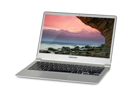 Samsung NP900X3D, 13.3” HD, Intel Core i5-3317U 1.7GHz, 4GB RAM, 128GB SSD, Refurbished - Joy Systems PC